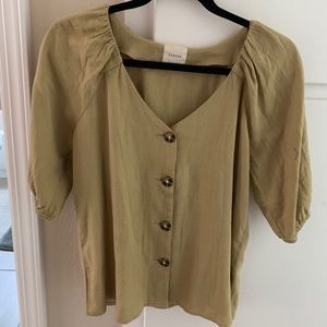 Brand new Harper top